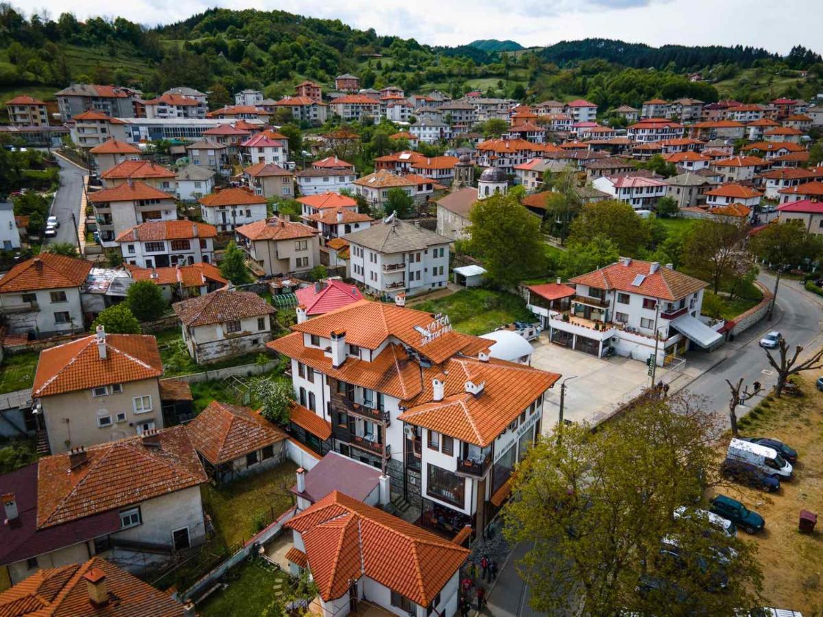 Семеен Хотел Златоград Exteriér fotografie