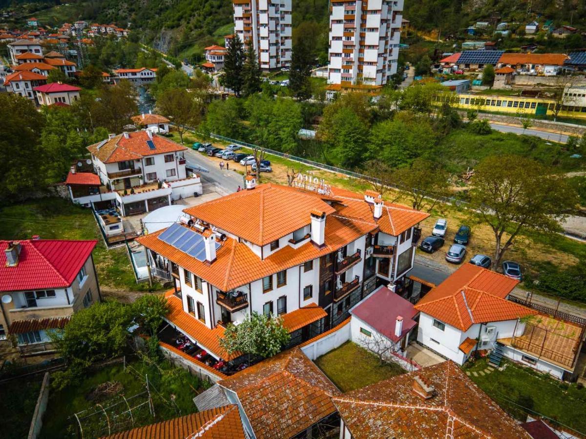 Семеен Хотел Златоград Exteriér fotografie